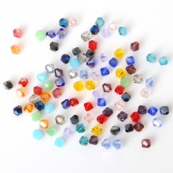 PERLES EN VERRE FACETTéES EN CRISTAL 4MM 100PCS