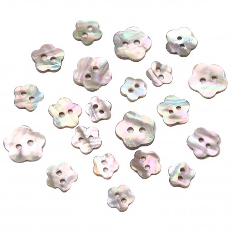 BOUTON NACRE FLEUR